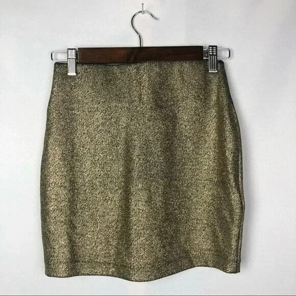 BCBGeneration Gold Metallic Bodycon Fitter Mini Skirt XS - Picture 3 of 3